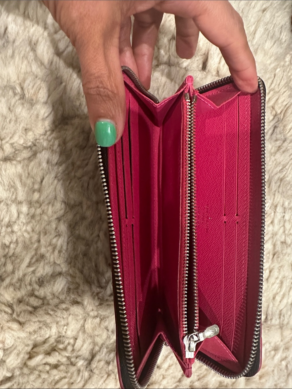 Louis Vuitton Blooming Corners Black and Pink Wallet Zippy - Picture 3 of 8